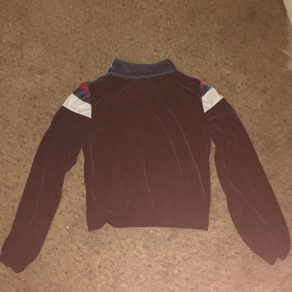 Cropped zip up Fashion Nova hoodie - Picture 2 of 4